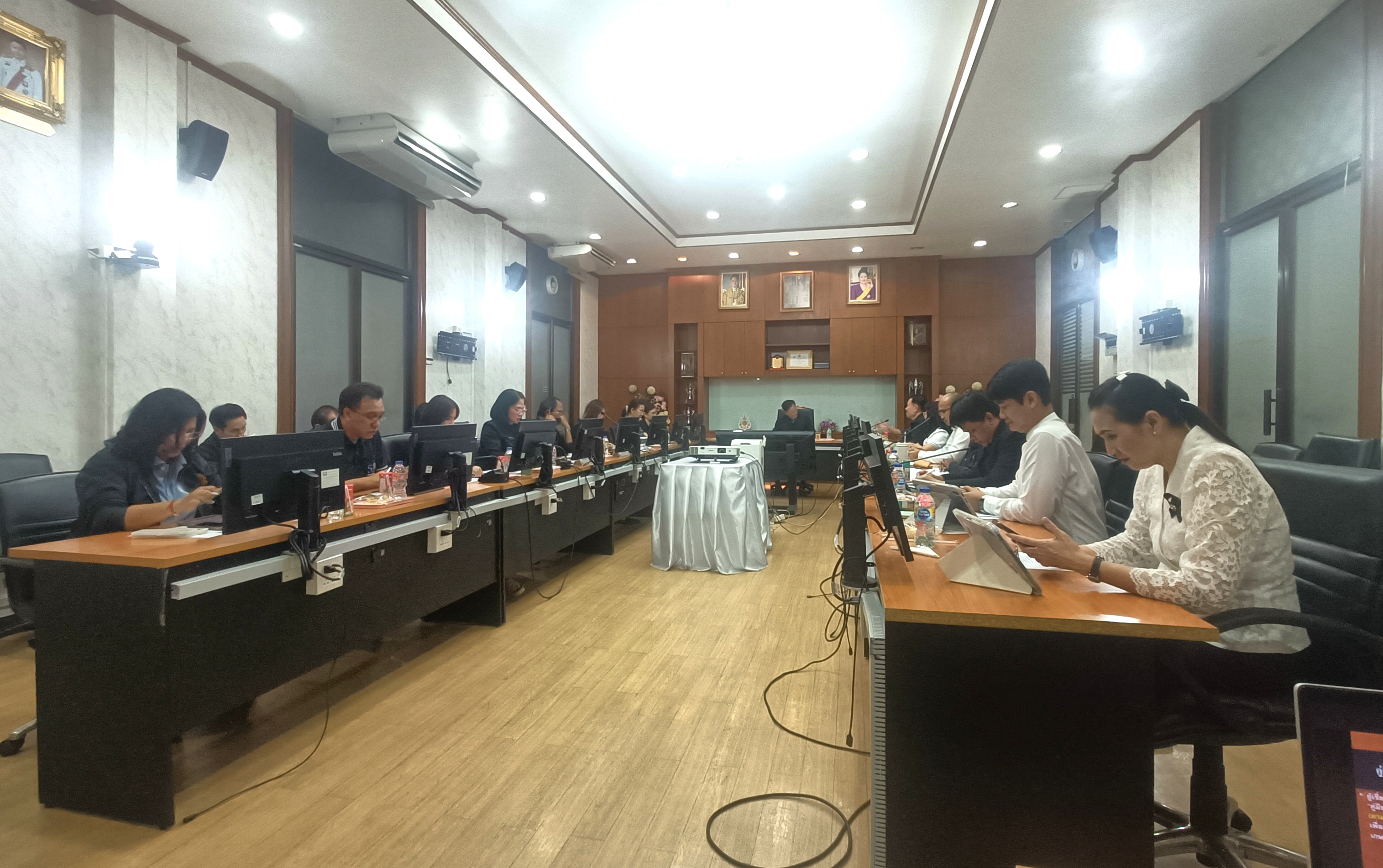 title - ประชุมคณะทำงานกำกับ ติดตาม ร่วมบูรณาการงานจัดที่ดินของสำนักงานการปฏิรูปที่ดินเพื่อเกษตรกรรม (ส.ป.ก.) พร้อมมีการประชุมผ่านระบบออนไลน์ ครั้งที่ 1/2569